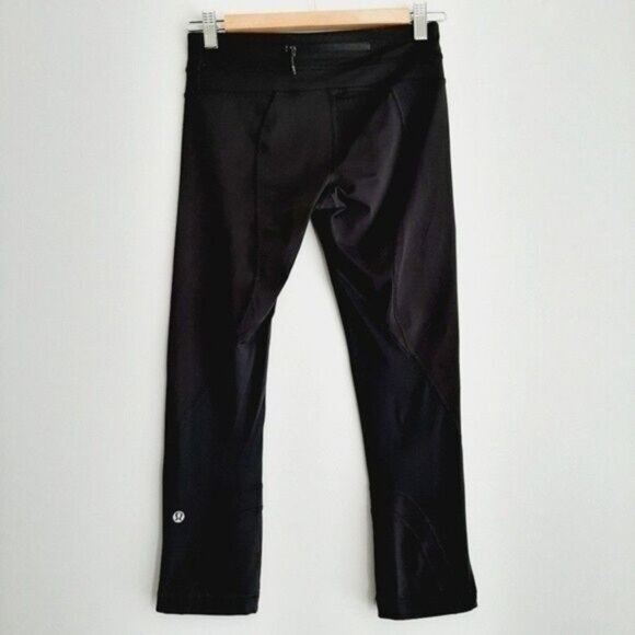 LULULEMON Inspire Crop II 2 Luxtreme Black Tight Athletic Leggings Sz 4 - Picture 8 of 14